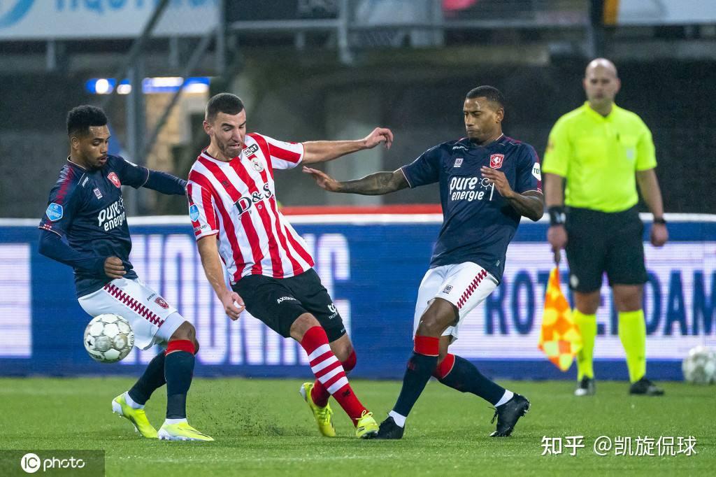 小安娃与施 小安娃与施