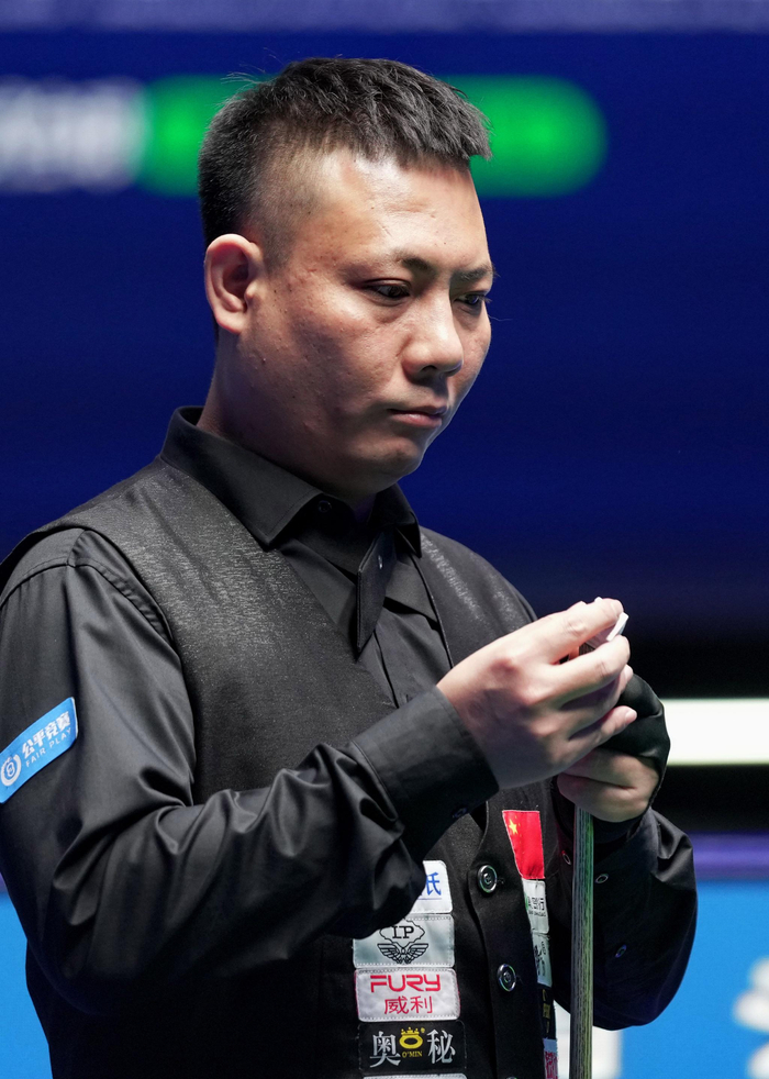 运动员们常 运动员们常